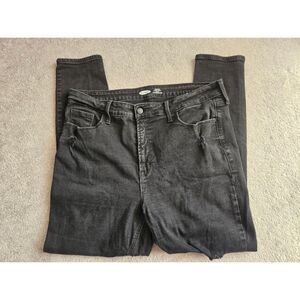 Old Navy ladies size 16 jeans